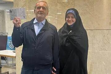 ترند شدن نام پزشکیان در توییتر فارسی؛ وزیر دولت اصلاحات طلا و دلار را هم جا گذاشت + عکس