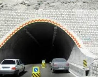 تونل راهدار فداکار در محور بندرعباس به حاجی‌آباد مسدود می‌شود