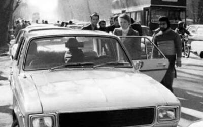 سفر به تهران قدیم؛ تهرانی‌ها ۷۰ سال قبل با این تاکسی‌ها تردد می‌کردند/ تصاویر