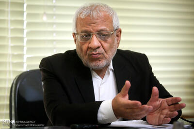 بادامچیان: به احمدی‌نژاد تذکر دادم که مراقب باش مثل خاتمی نشوی اما کاری کرد که جنجالی شود