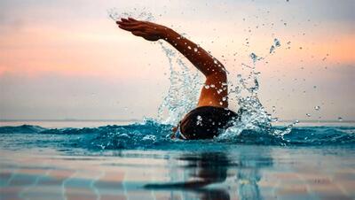 شنای مداوم چه نوع شنایی است ؟ + مزایا و نحوه انجام