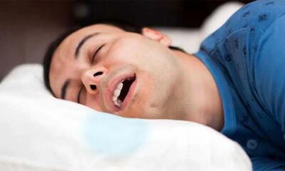 کمبود چه ویتامینی باعث ریختن آب دهان در خواب می شود؟