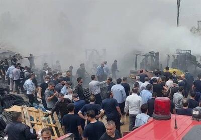 آتش‌سوزی در کارخانه لاستیک شهریار/ 50 نفر مصدوم شدند - تسنیم