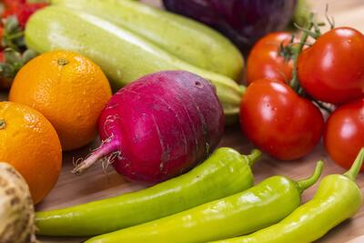 ترفندهای کاربردی برای افزایش ماندگاری میوه و سبزیجات - زومیت