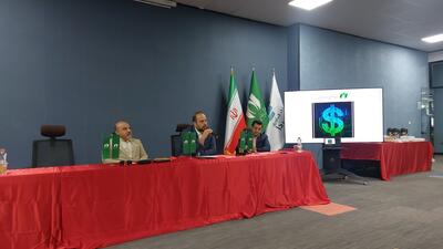 کمیسیون تأمین کالای نصر تهران: بانک مرکزی فعالان شناسنامه‌دار را به دلالی سوق می‌دهد