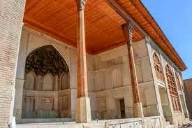 عمارت دیوانخانه وکیل در اسارت مخابرات شیراز