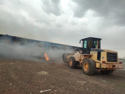 آتش سوزی در کارخانه تولید شانه تخم مرغ در اردستان