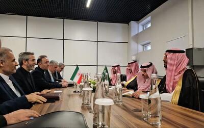 باقری‌کنی و وزیرخارجه عربستان با یکدیگر دیدار کردند