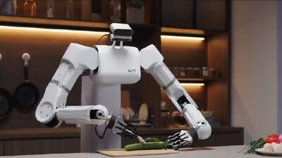 توانایی جالب یک ربات هوشمند در انجام کار‌های خانه + فیلم