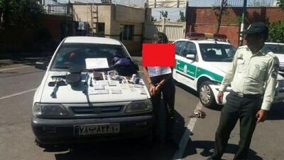 دستگیری سارقان محتویات خودرو در حین سرقت