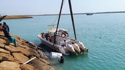 ۹ ساعت جستجو برای یافتن قایق‌های غرق شده در ساحل کنارک