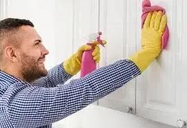اینطوری از همسرتان برای کمک در کارهای خانه کمک بخواهید!