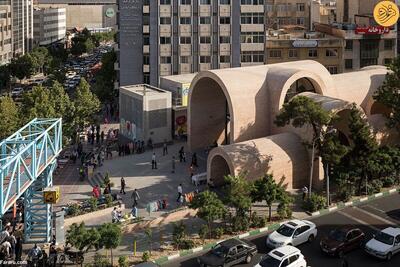 (تصاویر) پلازای ایستگاه متروی جهاد تهران برنده جایزه سلطنتی معماران بریتانیا
