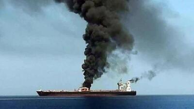 ارتش آمریکا: کشتی اوکراینی در خلیج عدن در حمله یمنی‌ها دچار آتش‌سوزی شده است
