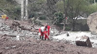 سیلاب در جاده چالوس/ ۳ نفر مفقود شدند