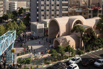 پلازای ایستگاه مترو جهاد تهران برنده یک جایزه معماری بین‌المللی شد