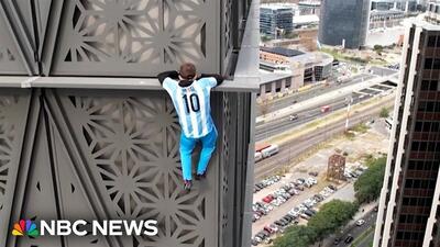 دردسرهای مرد عنکبوتی برای آتش‌نشانان آرژانتینی \ تعقیب و گریز در طبقه بیست و هشتم (فیلم)