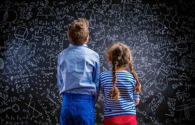 نتیجۀ یک تحقیق: پسر ها در ریاضی از دختر ها بهتر نیستند