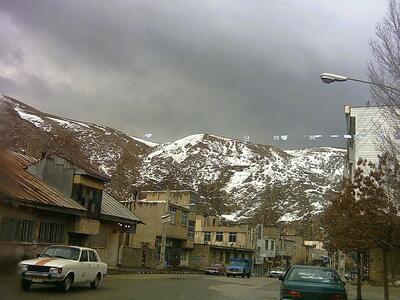 در پی هشدارهای هواشناسی، مناطق گردشگری فیروزکوه تعطیل شد