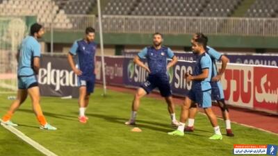 گرم کردن تیم مس و آلومینیوم پیش از بازی - پارس فوتبال | خبرگزاری فوتبال ایران | ParsFootball