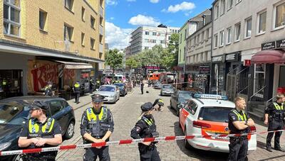 حمله با تبر به هواداران در هامبورگ؛ مهاجم توسط پلیس کشته شد!