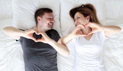 ۱۳ فایده شگفت‌انگیزِ رابطه زناشویی برای سلامتی