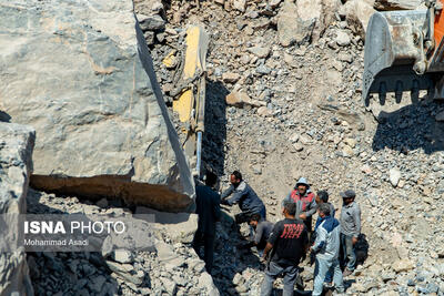 وزیر کشور آخرین وضعیت حادثه‌ ریزش معدن در شازند را جویا شدند