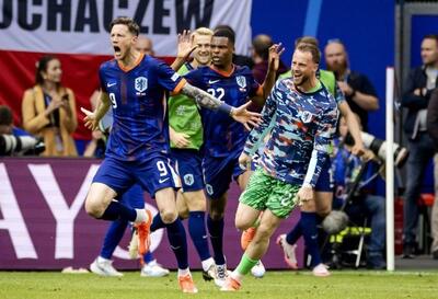 هلند 2-1 لهستان: سه امتیاز با همان ژوکر همیشگی