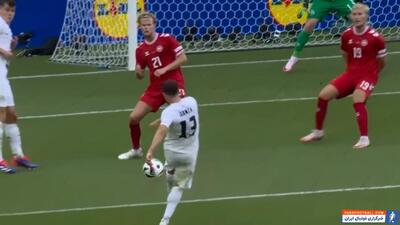 شوت سنگین جانزا؛ گل اول اسلوونی به دانمارک - پارس فوتبال | خبرگزاری فوتبال ایران | ParsFootball