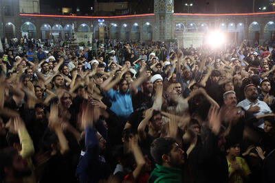 گزارش تصویری: عزاداران مسلم در حرم حضرت معصومه (س) | خبرگزاری بین المللی شفقنا
