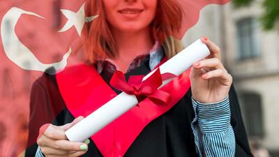 چرا ترکیه به مقصد مهاجرت تحصیلی دانشجویان ایرانی تبدیل شده است؟