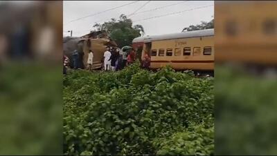 برخورد دو قطار در هند ۵ کشته بر جای گذاشت (فیلم)