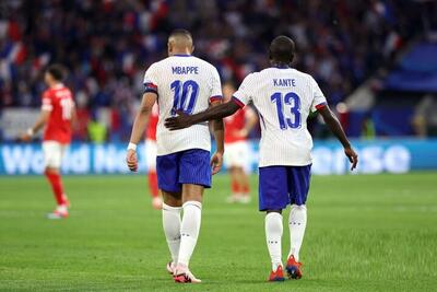 (ویدئو) گل اول فرانسه با گل به خودی ووبر در دقیقه ۳۸؛ فرانسه ۱ - اتریش ۰