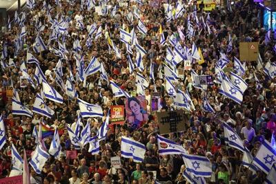 هزاران معترض صهیونیست خواستار سرنگونی کابینه نتانیاهو شدند