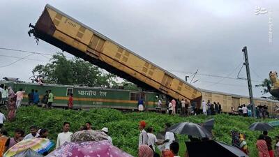 عکس/ تصادف مرگبار دو قطار در هند