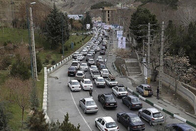 ترافیک نیمه‌ سنگین در جاده چالوس