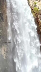 آبشار کرودیکن لردگان چهارمحال بختیاری بکرترین آبشار ایران