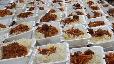 پخت ۵۰ هزار پرس غذای نذری طی روز عید غدیر در دره شهر