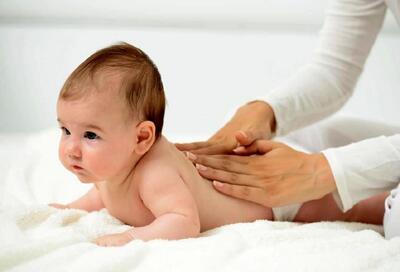 فواید ماساژ دادن نوزاد چیست؟