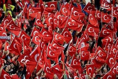فیلم/ حضور متفاوت هواداران ترکیه در خیابان‌های دورتموند