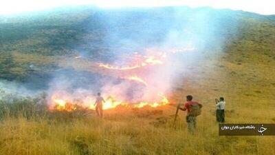 آتش‌سوزی مراتع روستای کیتکه مهاباد مهار شد