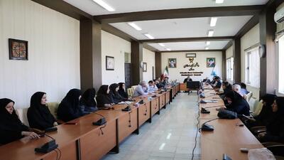برگزاری نشست بصیرت افزایی پیرامون انتخابات در دانشگاه آزاد شهرکرد