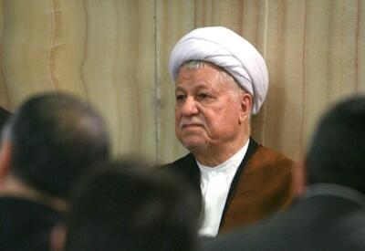 خاطرات هاشمی رفسنجانی، ۲۹ خرداد ۱۳۸۰: ‍ در جلسه جامعه روحانیت مبارز در باره انتخابات ریاست جمهوری گفتم که «جناح راست با این افکار و شرایط، معلوم نیست دیگر بتواند اکثریت آرا را به دست آورد»