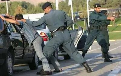 ۴ زورگیر مسلح در نوشهر دستگیر شدند