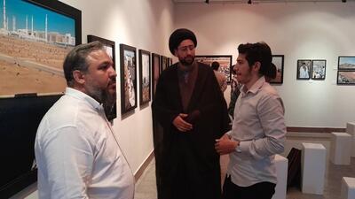 بازگشایی نمایشگاه عکس «قاب قبله» با حضور هنرمندان
