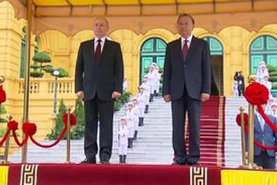 ببینید | مراسم استقبال رسمی از پوتین توسط رئیس‌جمهور ویتنام در هانوی