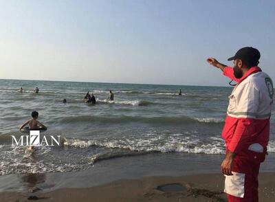 نجات ۶۰ نفر از خطر غرق شدگی در ساحل مازندران
