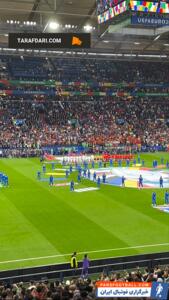 اتمسفر زیبای ورزشگاه فلتینس آرنا هنگام پخش سرود ملی ایتالیا - پارس فوتبال | خبرگزاری فوتبال ایران | ParsFootball
