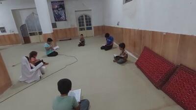 برگزاری کلاس آموزش روخوانی قرآن کریم ویژه کودکان روستای الیف + فیلم