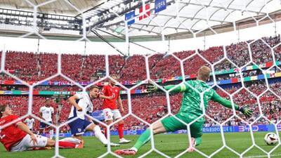 دانمارک ۱ - ۱ انگلیس/ پرستاره‌ترین تیم جام، مدعی قهرمانی نیست + فیلم